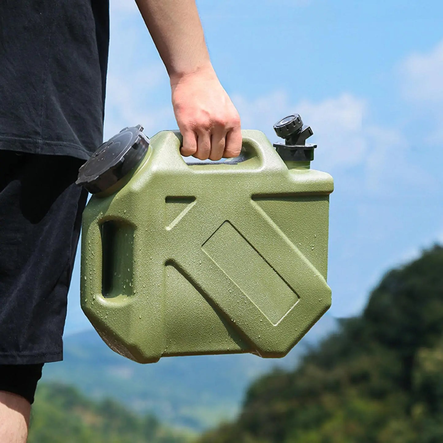 10 L Outdoor Camping Water Storage Jug Water Container with Faucet,Water Carrier for Camping Self Driving Cars Portable