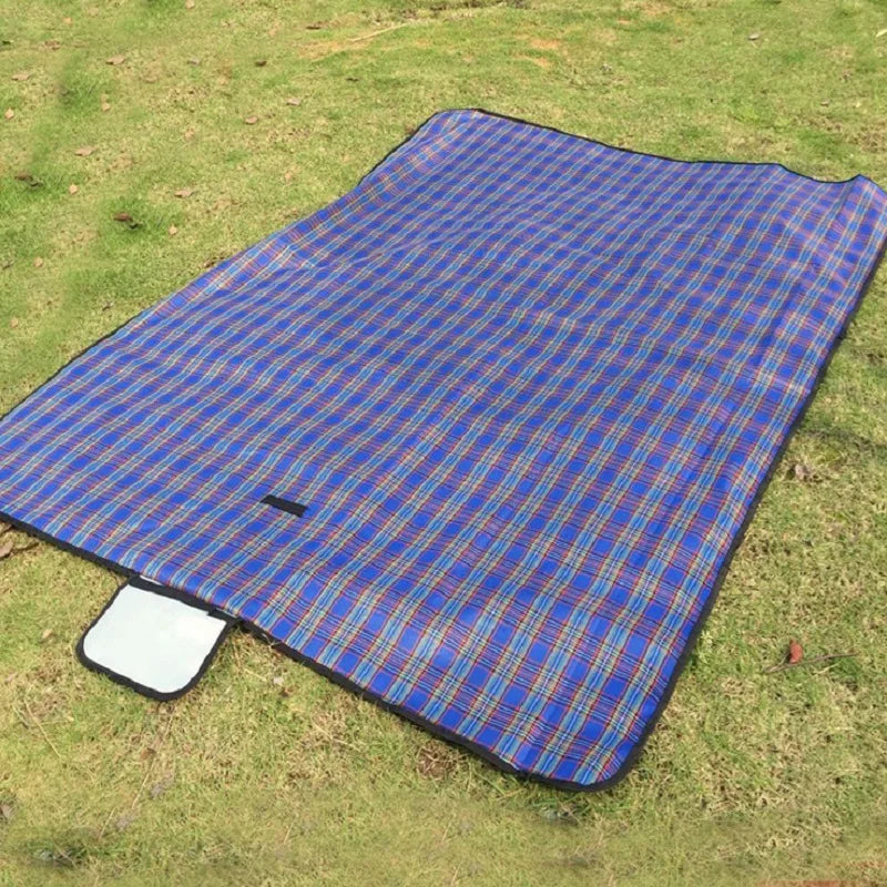 Camping Picnic Mat Portable Beach Blanket Waterproof Moistureproof Plaid Blanket Beach Mat Hiking Travel Foldable Sleeping Mat