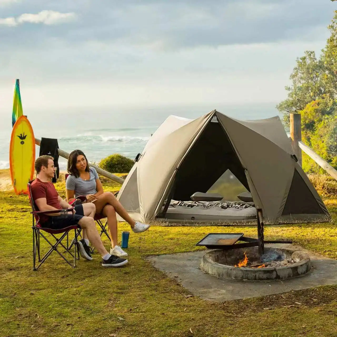 2024Seaside beach park quick-open tent outdoor portable folding camping tent equipped with full sunshade and rainproof