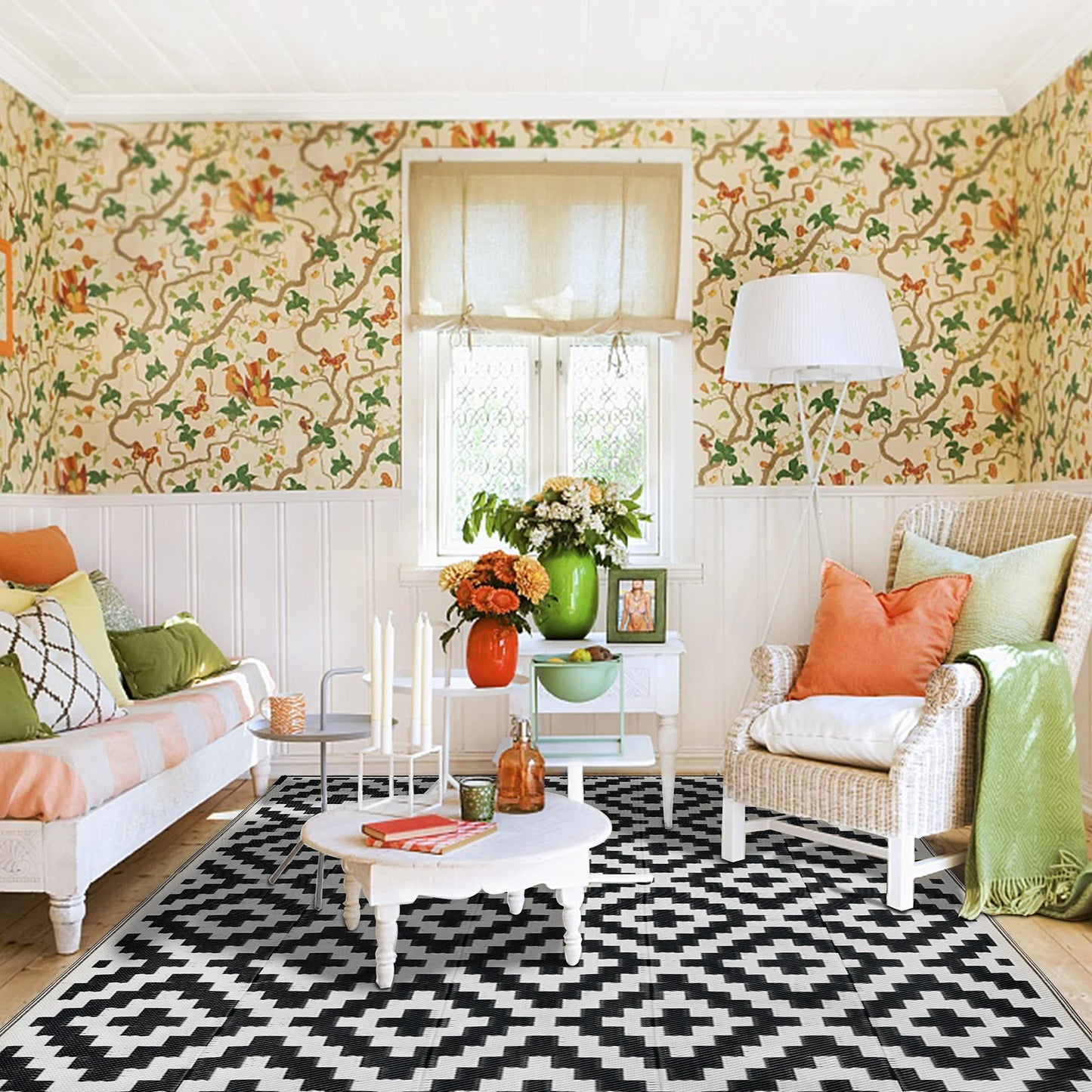 Large Camping Rug Picnic Waterproof Mat Foldable Reversible Mats Plastic Straw Rug for Patio Backyard Picnic Beach Floor Mat