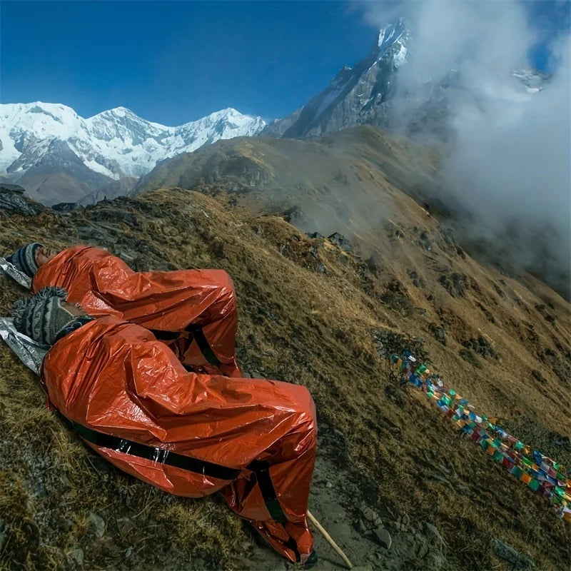 2 PCS Portable Insulated Sleeping Bags Emergency Shelter Camping Sleep Bag Travel