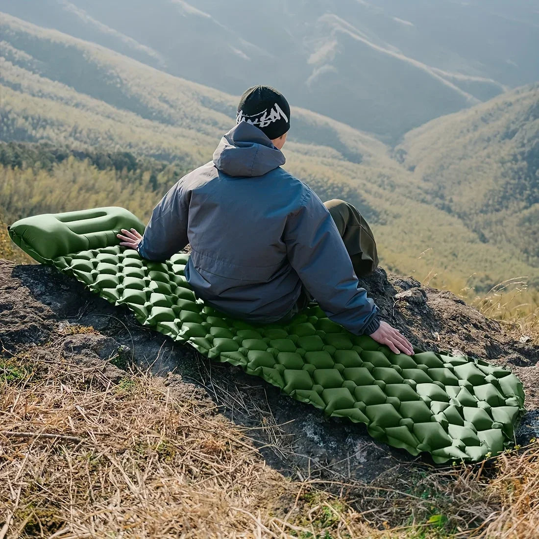 Outdoor Camping Sleeping Mattress Ultra-light Inflatable Mattress with Pillow, Waterproof P6 Coating, Suitable for Hiking