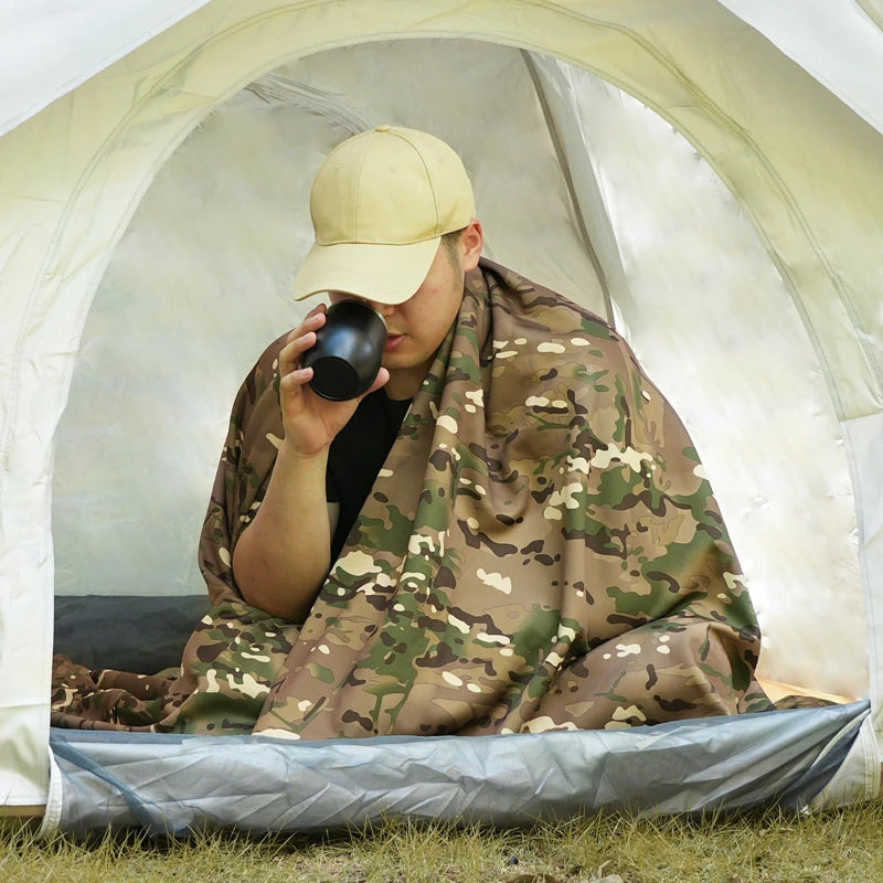 Portable Sleeping Bag Cotton Keep Warm Survival Blanket Camping Picnic Mat Equipment Tactical Water Resistant Poncho accessoires