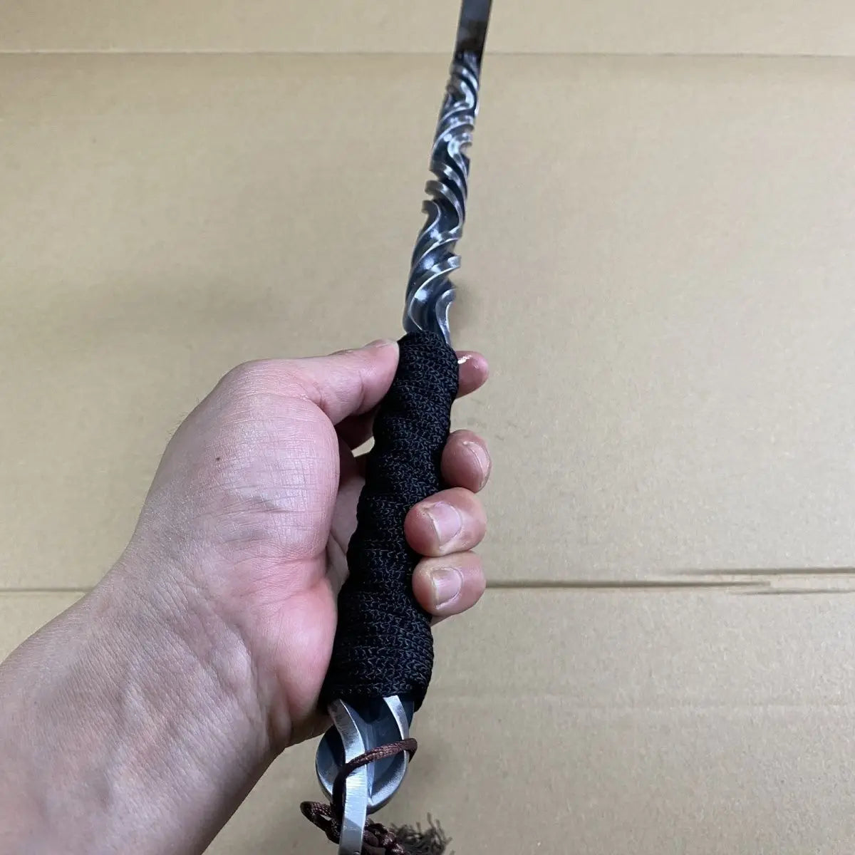 40cm Wild Boar Battle Axe Handmade Forged Axe Integrated Hammer Multi functional Camping Tool Car Camping Axe