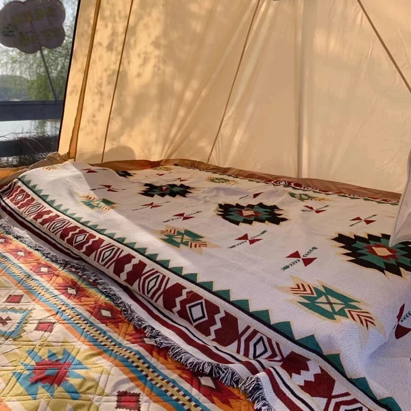 1pc camping blanket, picnic mat, durable, lightweight, waterproof, hand washable, suitable for outdoor use on lawns and tents