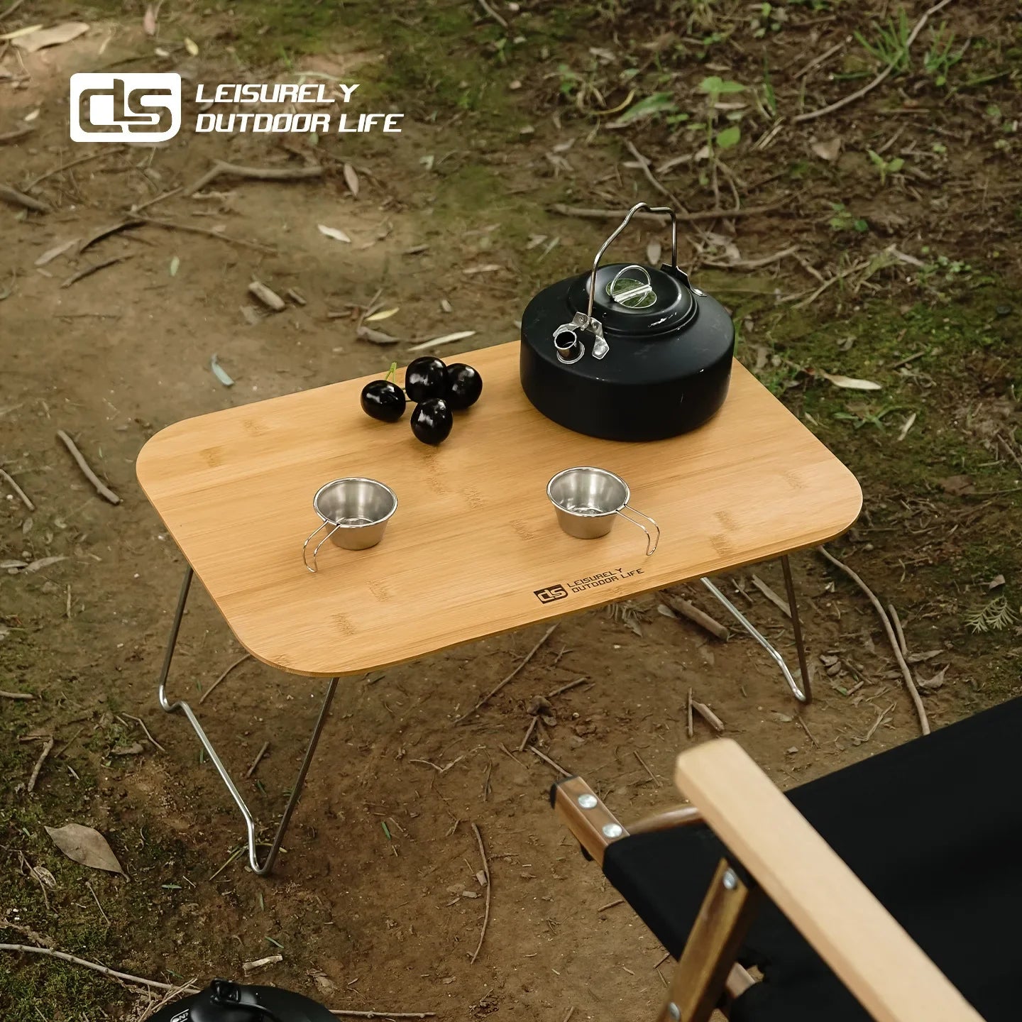 CLS&NOBANA Outdoor Mini Folding Table Camping Picnic Bamboo Wood Table Portable Home Car Single Table Bamboo Stainless Steel