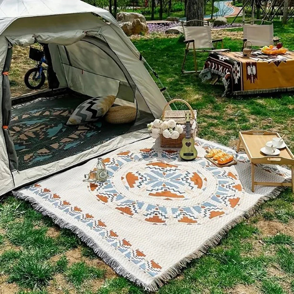 1pc camping blanket, picnic mat, durable, lightweight, waterproof, hand washable, suitable for outdoor use on lawns and tents